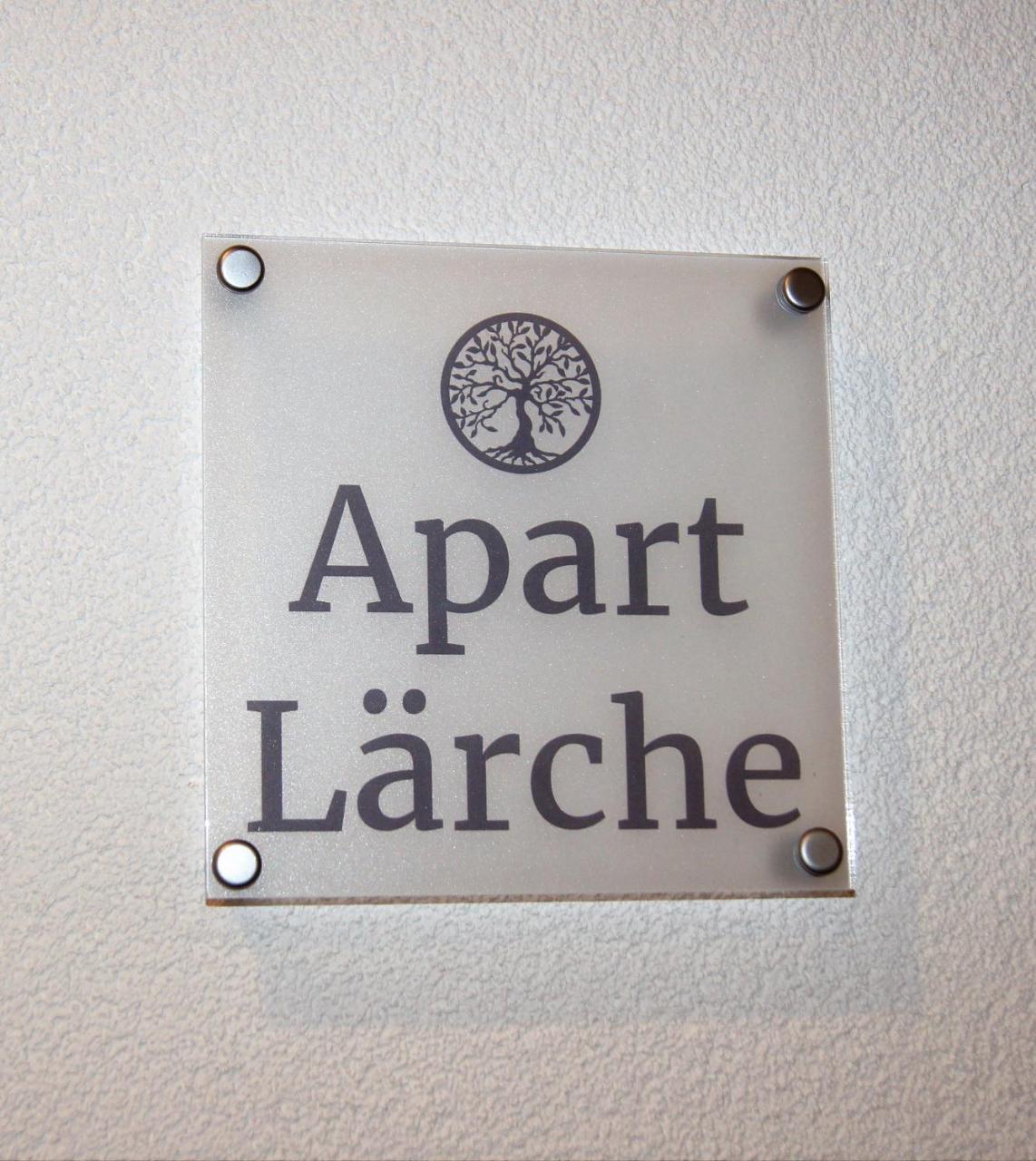 Apart Confimare Hotel Pfunds Buitenkant foto